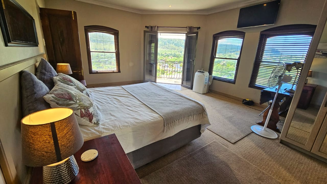 1 Bedroom Property for Sale in The Village Western Cape